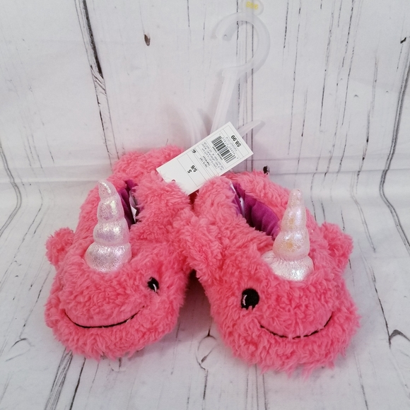 3/$15 Pink Unicorn Slippers New sz Small - Picture 8 of 8
